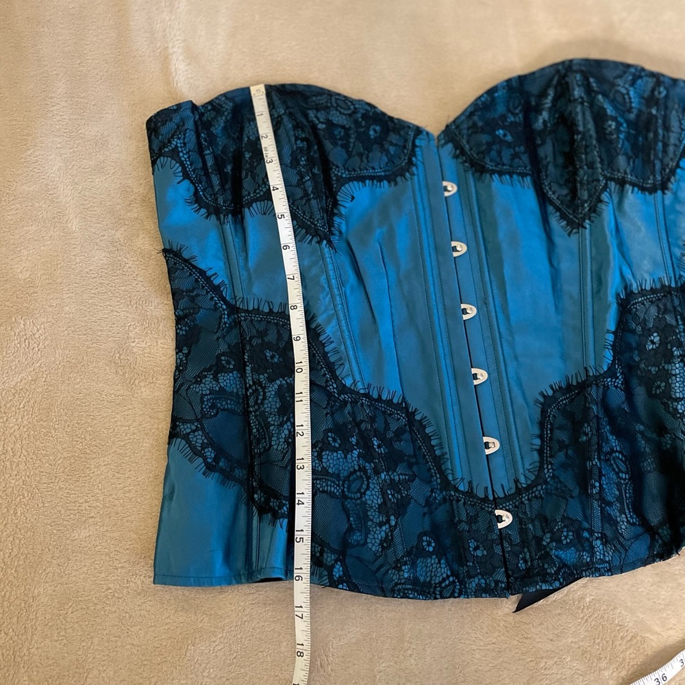 Adore Me Lace Bustier - Size 6XL - Picture 3 of 7